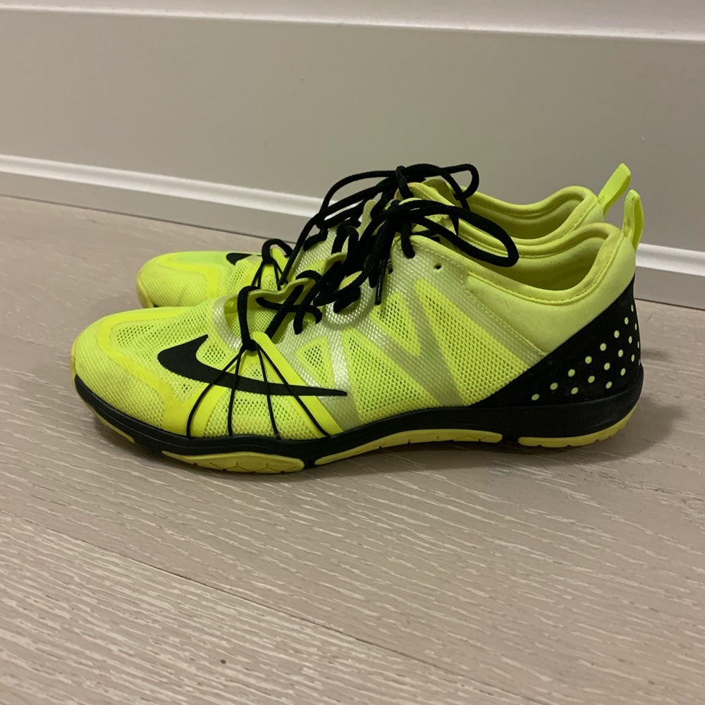 Nike Free Runs